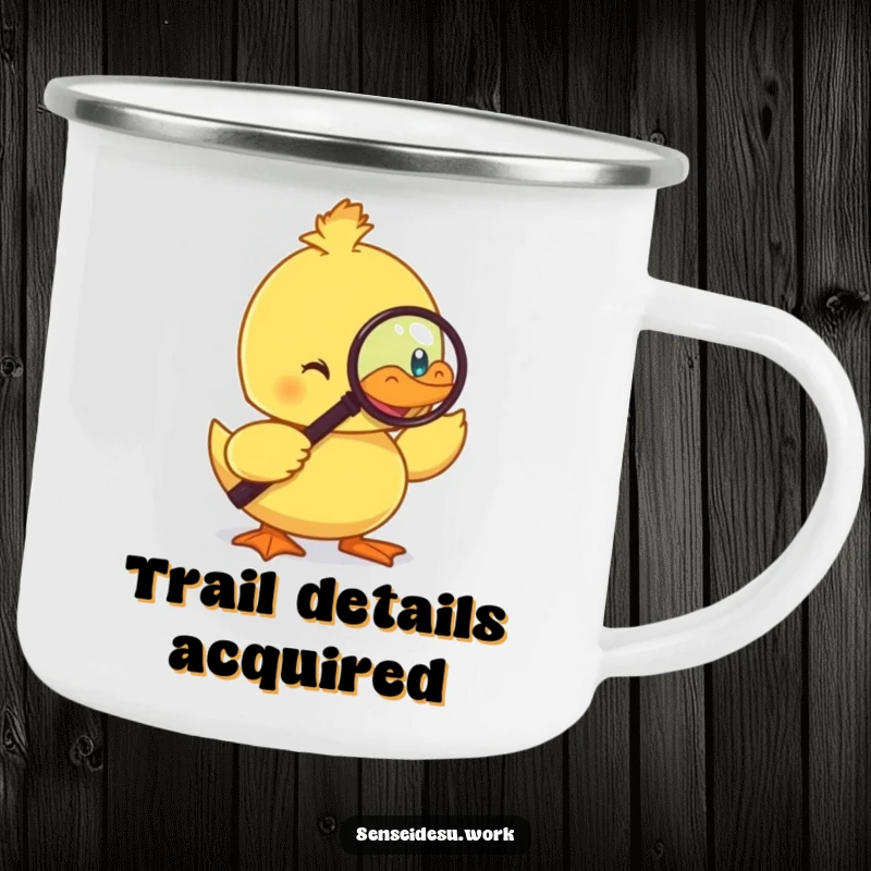 Funny duckling camping mug, monocle-wearing bird, magnifying glass in hand, for witty outdoor enthusiasts.